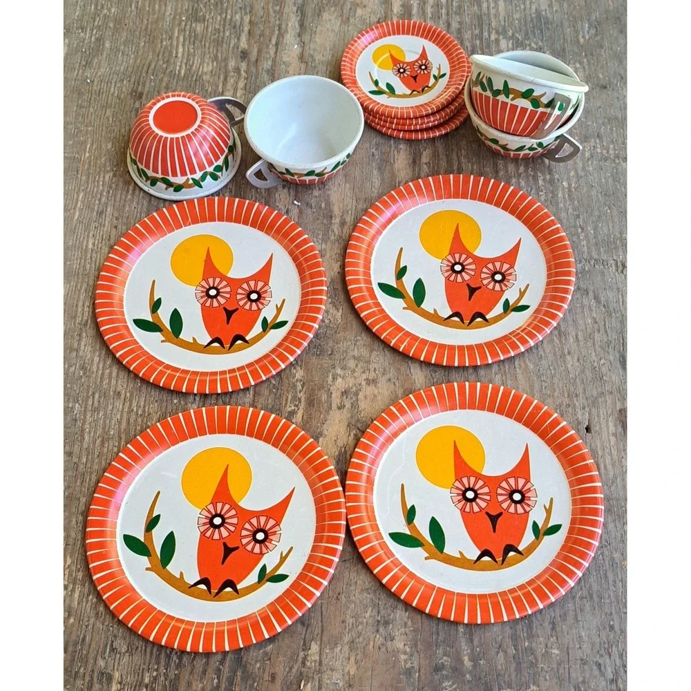 Vintage 12 Piece Retro 1960's Owl Tea Set Children's Play